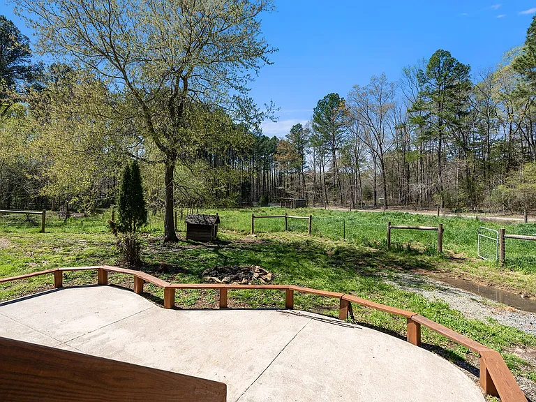 35 Hedgecock Farm — Photo 15