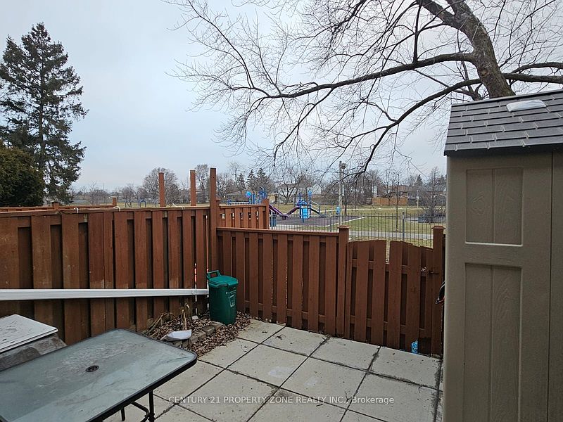 Brampton House for rent - 3 Bedrooms — photo 26