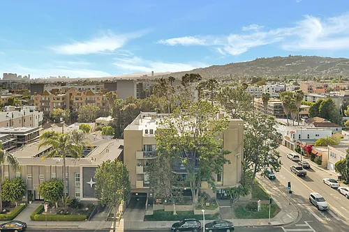 Orange Apartments Photo 1