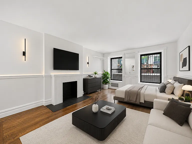 43 E 67th St #1A — Photo 1