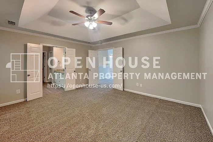 105 Cottage Oaks Ln — Photo 8