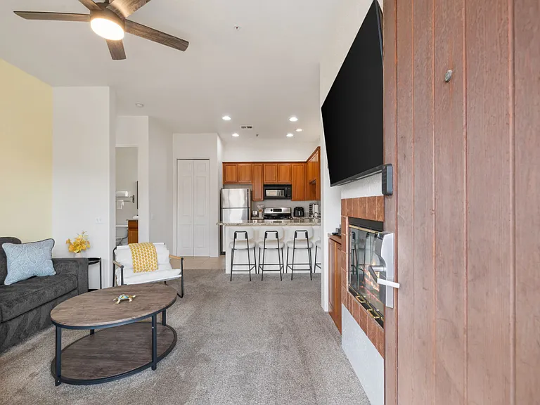 50590 Santa Rosa Plz — Photo 7