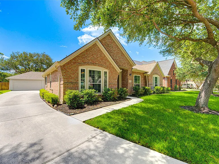 14323 Rosehill Estates Ln — Photo 3