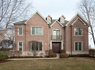 3402 River Falls Dr, Northbrook, IL