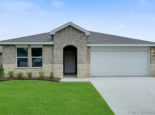 1618 S 22nd St, Broken Arrow, OK 74011