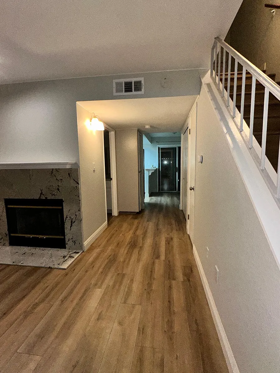 Building Photo - 2600 Brookside Dr #161