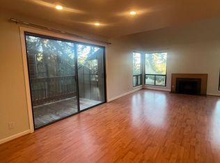 109 Treehill Loop, Eugene, OR 97405