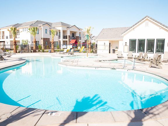 3rd image of 543 E Tincup Ln #37