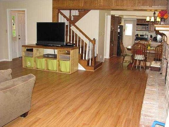 3rd image of 342 Beechwood Dr