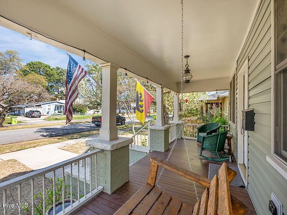 5th image of 1817 Spencer Avenue