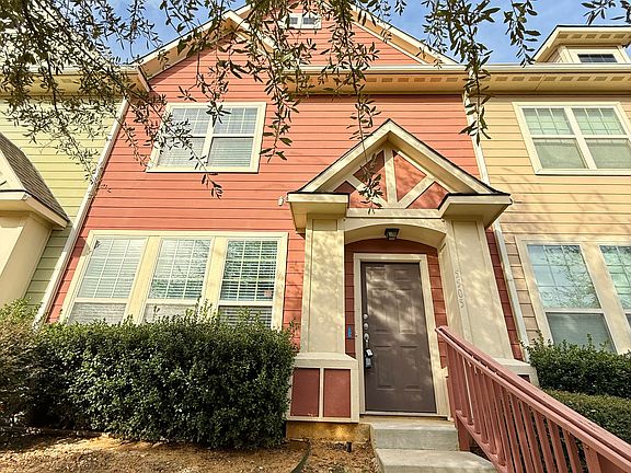 2nd image of 5505 Dolores Pl
