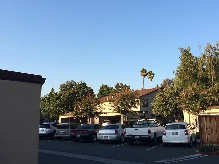 Safe, quiet neighborhood