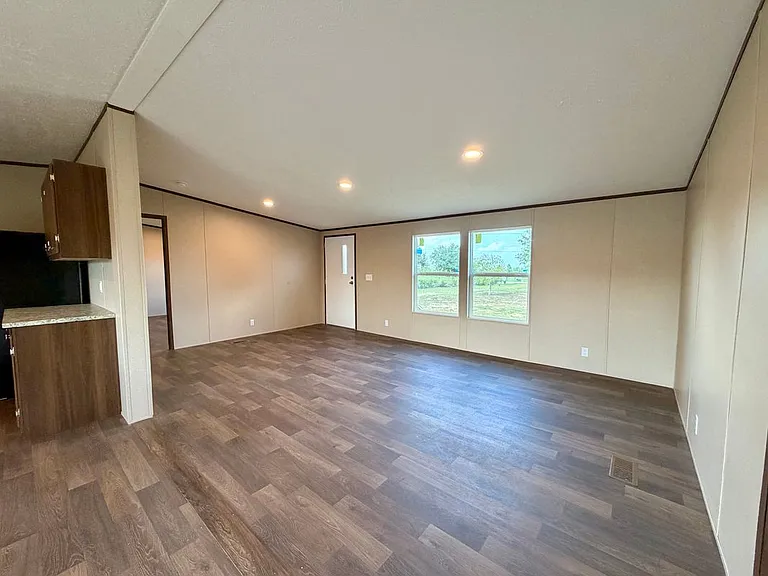 4507 Big Tank Rd — Photo 10