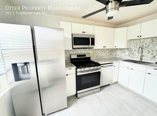 261 E Township Line Rd #1, Upper Darby, PA 19082