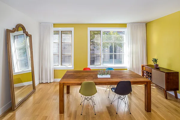 Sold by Compass | media 10