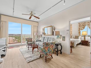 1 Towers Park Ln #2207, San Antonio, TX 78209