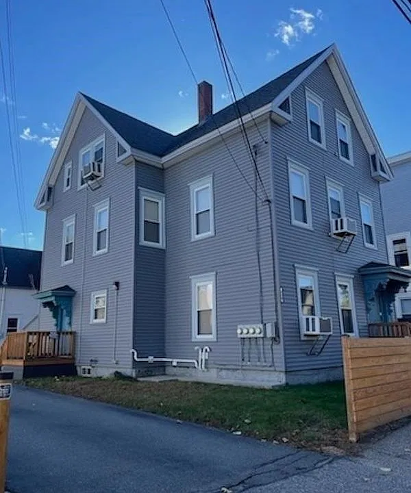 316 Douglas St #3