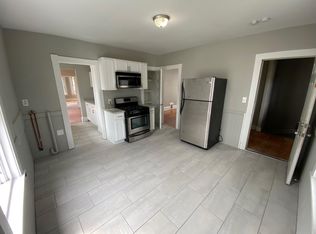 51 Rock Ave FLOOR 3, Lynn, MA 01902