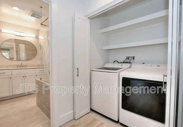 4341 Dog Aly — Photo 17