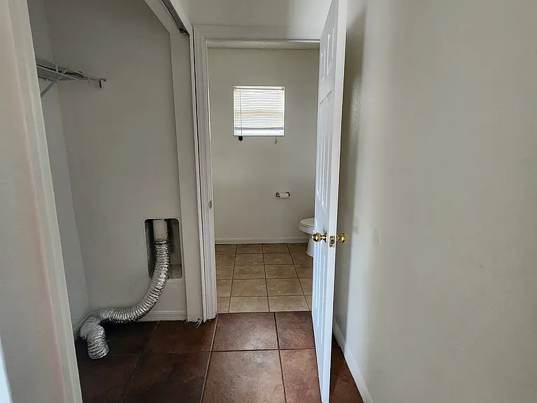 3197 Harrow Rd — Photo 12