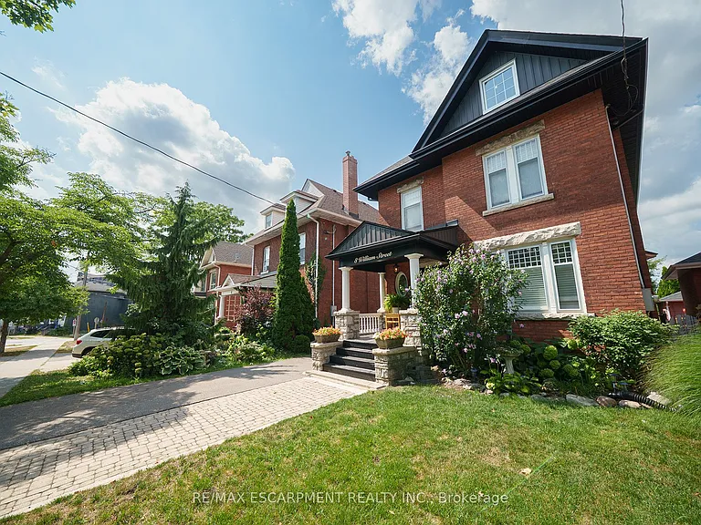 8 William St — Photo 3