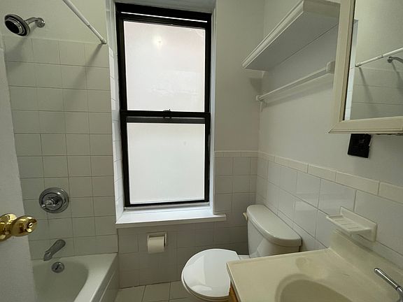 5th image of 214 W 92nd St APT 6F