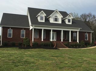 447 Centerville Rd, Lebanon, TN 37087