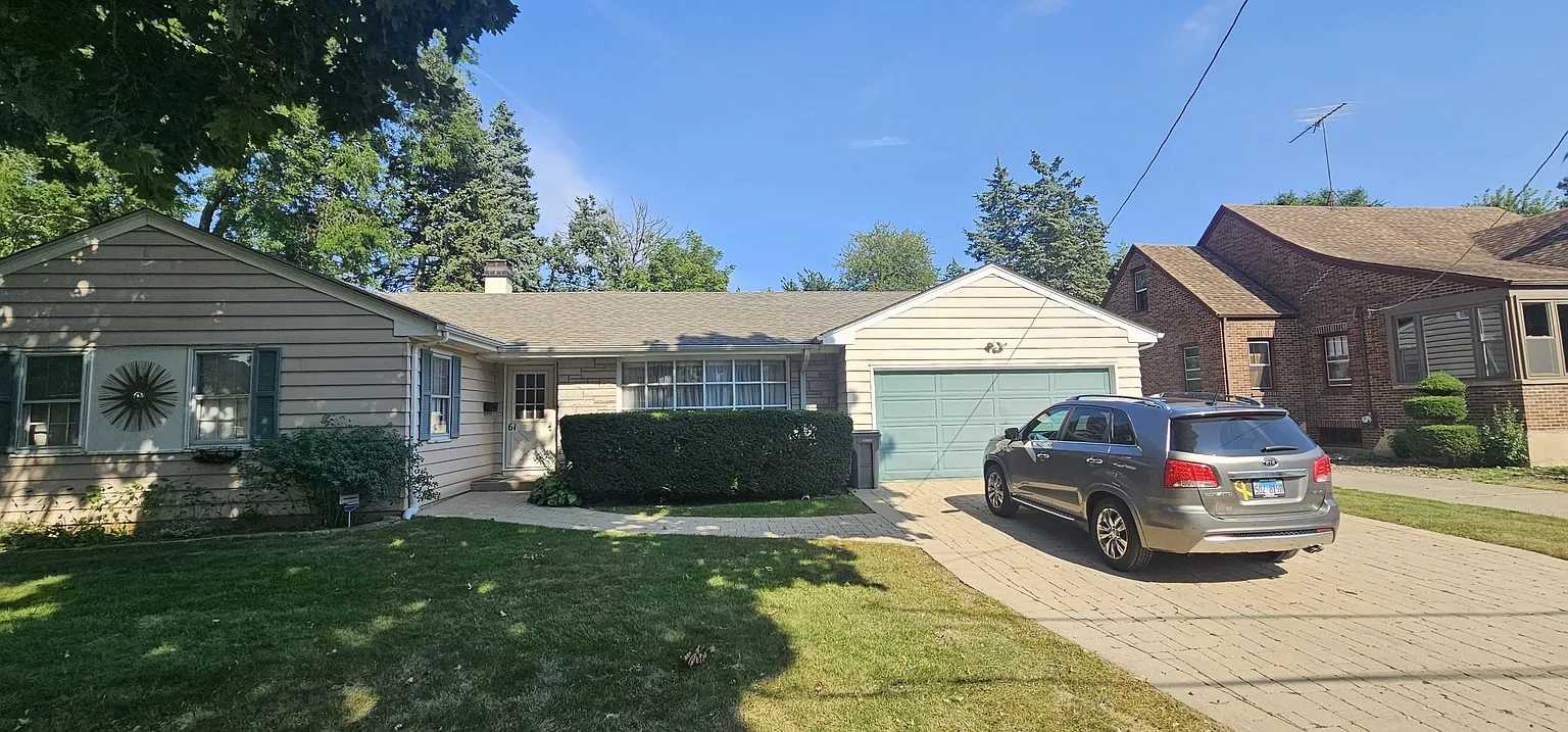 61 Mallery Ave photo 1