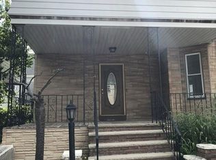 35 Pembroke St #1, Medford, MA 02155