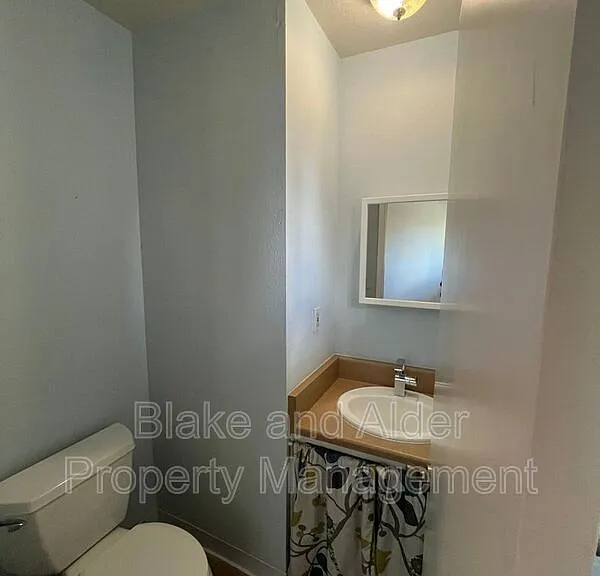 5531 SW Lombard Ave — Photo 18