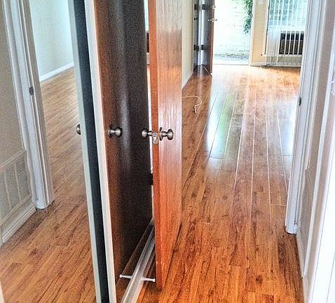 3rd image of 341 S Rexford Dr APT 3