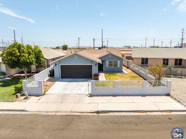 808 Sage Ct, Imperial, CA 92251