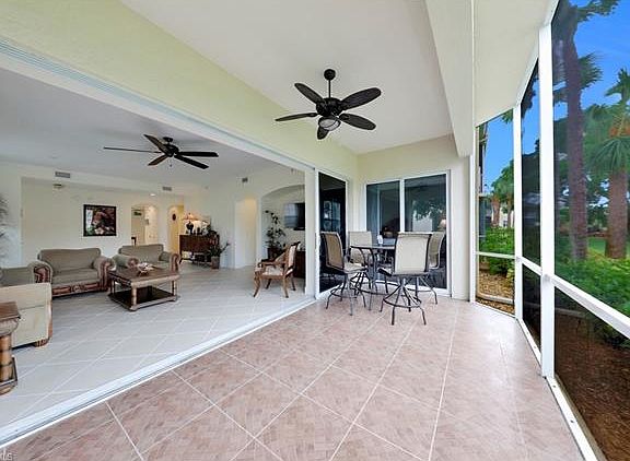 3rd image of 5956 Tarpon Gardens Cir APT 102