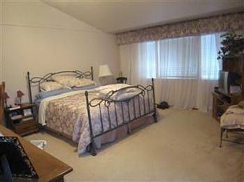 3rd image of 698 Natalie Dr