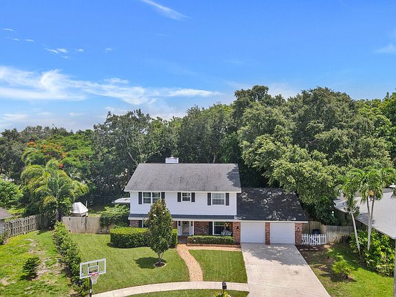 2nd image of 2589 Pepperwood Cir