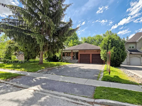 179 Douglas Rd, Richmond Hill, ON L4E 3H5