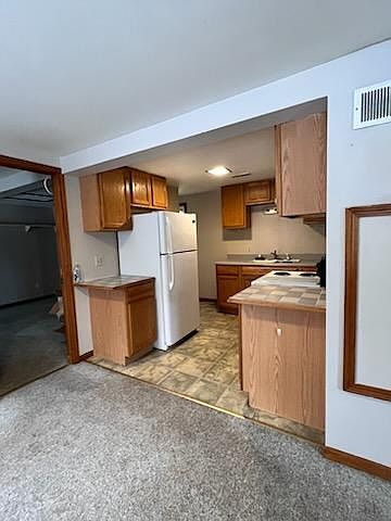 2nd image of 103 S 3rd St