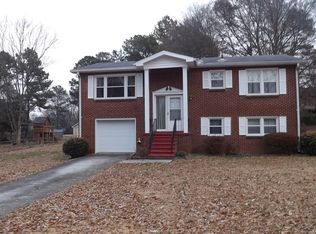 700 Bonnie Dell Dr, Marietta, GA 30062