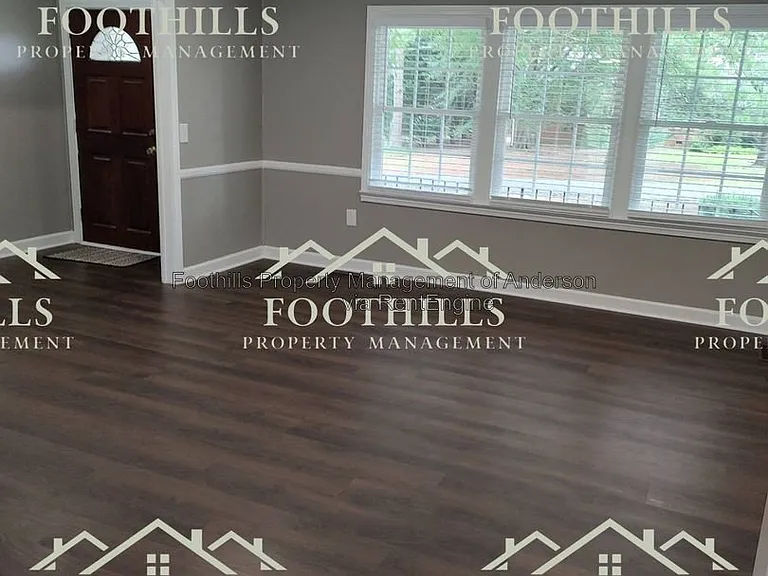 510 Drayton Cir — Photo 2