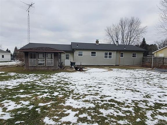 2nd image of 6493 Baldwin Rd