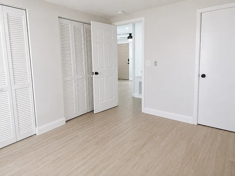 3120 Sandspur Dr — Photo 10
