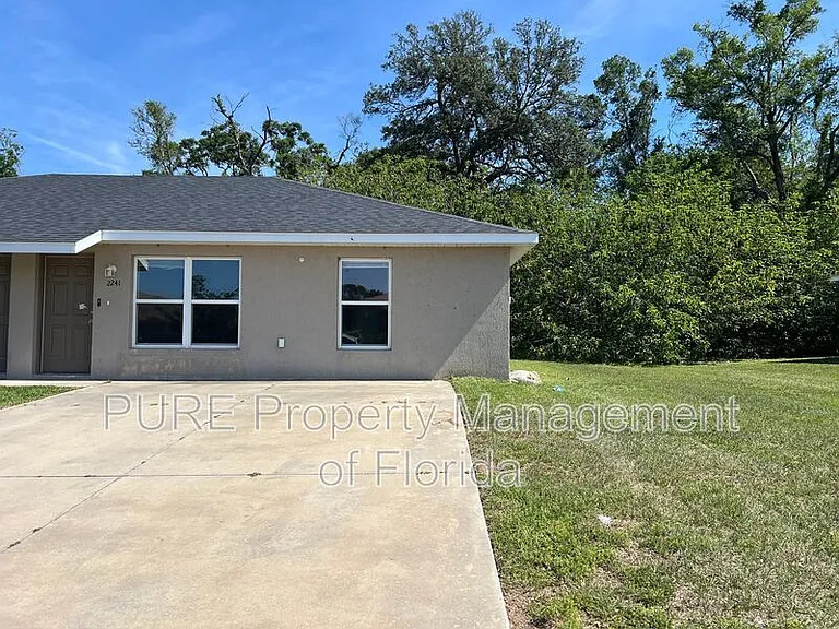 2241 NE 78th Ln #2241 — Photo 3