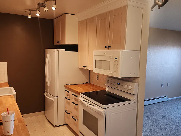 3431 Stover St #E531 — Photo 2