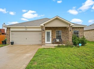 106 Mitchell St, Terrell, TX 75160