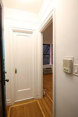 Rented by Halstead Real Estate | media 29