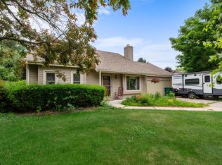 3987 Elaines Way, Slinger, WI 53086