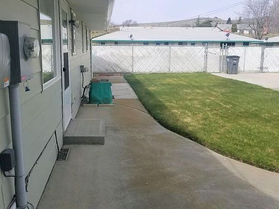 2nd image of 607 1st Ave SW