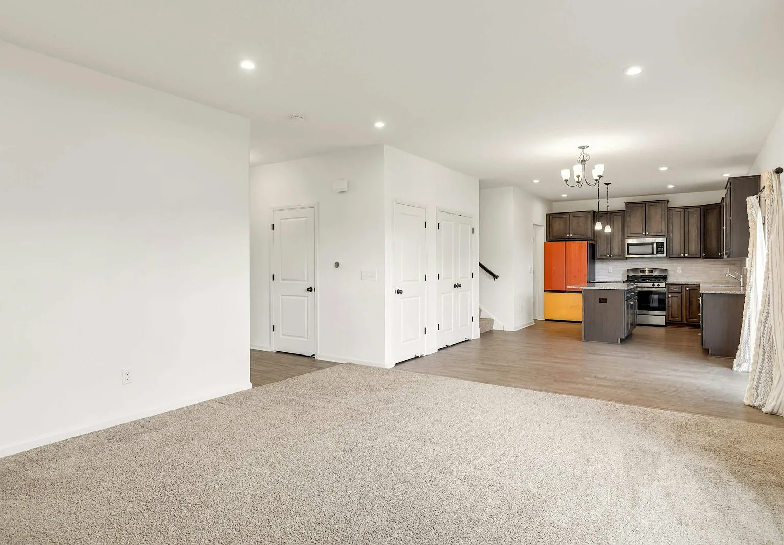 24313 Edgewater Drive — Photo 4