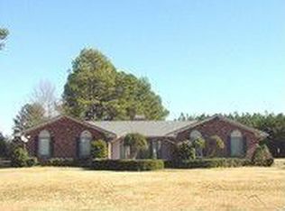 934 Cottonwood Ln, Tupelo, MS 38801