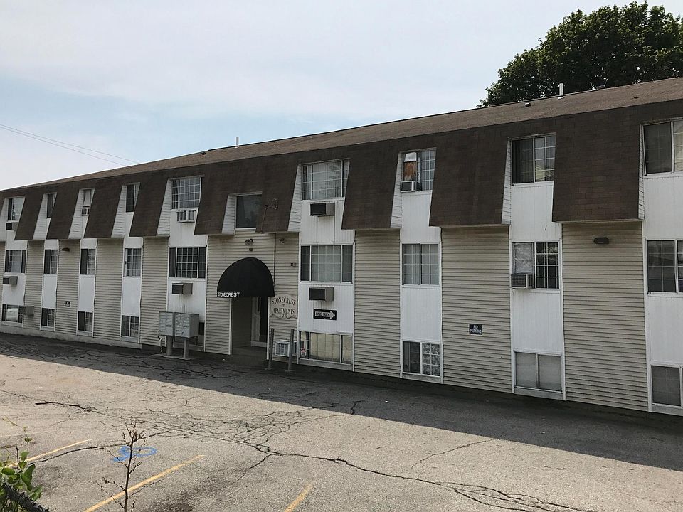 1st image of 820 Atwells Ave APT 22